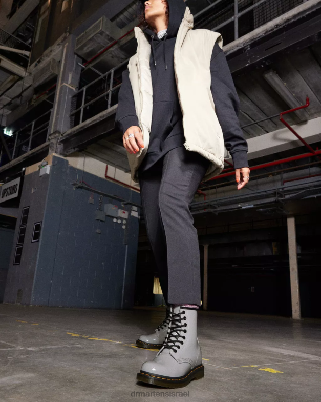 מגפי שרוכים מעור פטנט 1460 Dr. Martens לוצידו אפור & פטנט מנורה הַנעָלָה N8BB8133