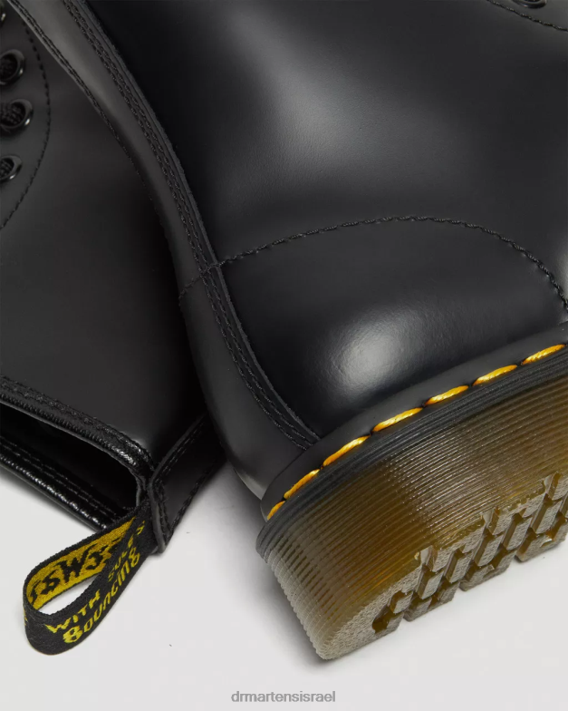 מגפי שרוכים מעור חלק 1460 Dr. Martens שחור חלק הַנעָלָה N8BB84