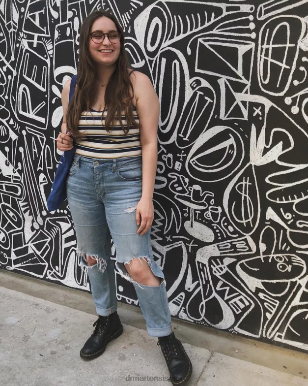 מגפי שרוכים מעור נאפה 1460 Dr. Martens נאפה שחורה הַנעָלָה N8BB85