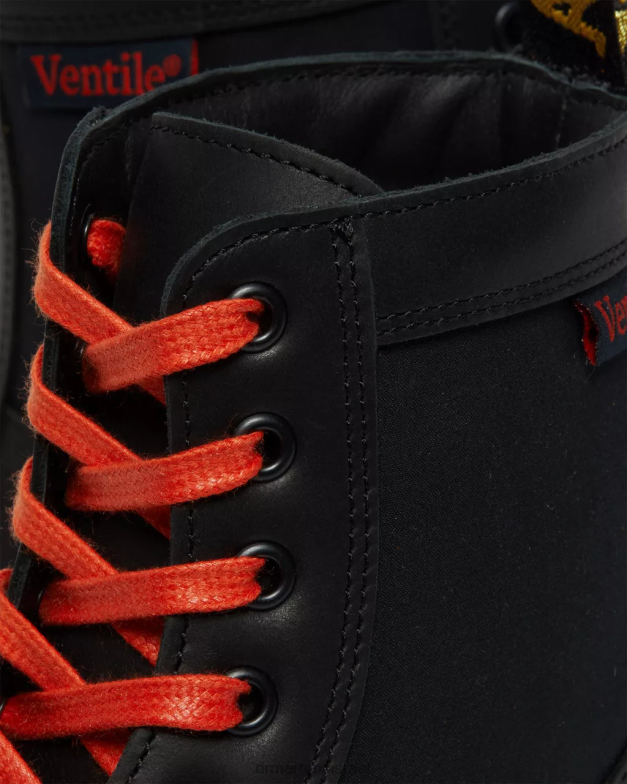 פאנל 1460 עשוי מגפי שרוכים מעור אנגליה Dr. Martens מזח שחור ואוורור הַנעָלָה N8BB899