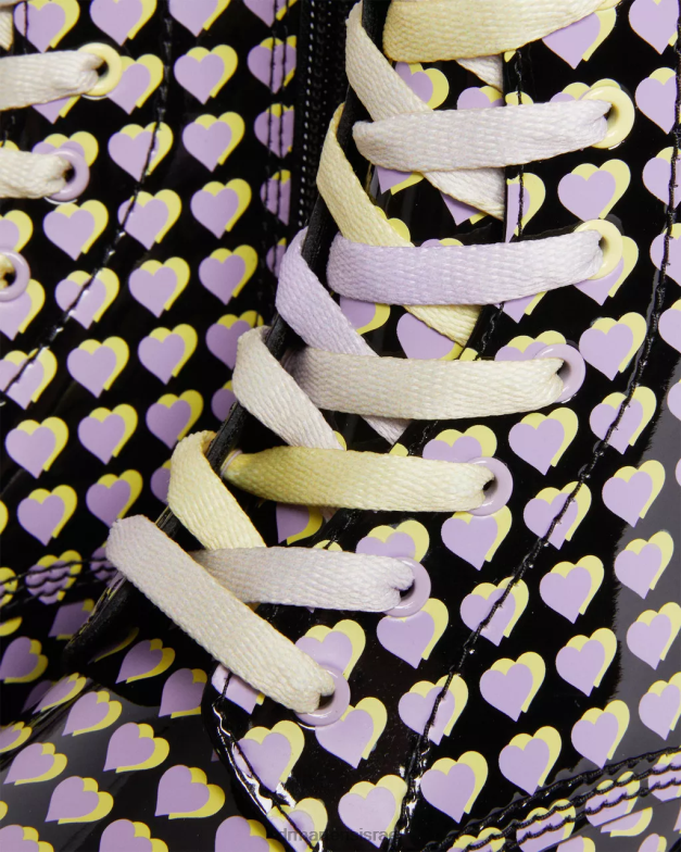 נוער 1460 פטנט מגפי שרוכים עם לב מודפס Dr. Martens lucido שחור & פטנט מנורה הַנעָלָה N8BB8470