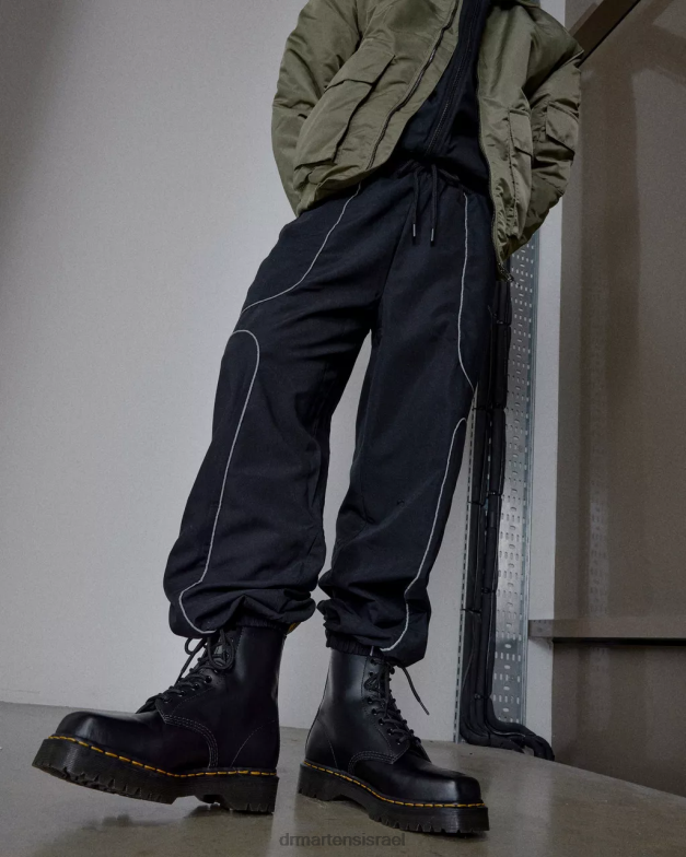 מגפי שרוכים מעור 1460 bex מרובע Dr. Martens שחור מלוטש חלק הַנעָלָה N8BB8150