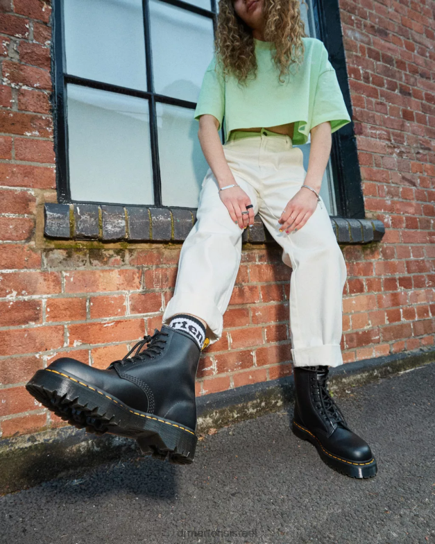 מגפי פלטפורמה מעור חלק 1460 bex Dr. Martens שחור חלק הַנעָלָה N8BB876