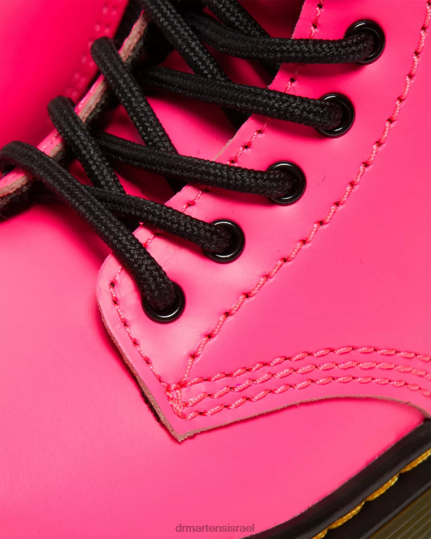 מגפי שרוכים מעור פעוט 1460 softy t Dr. Martens ורוד softy t הַנעָלָה N8BB8423