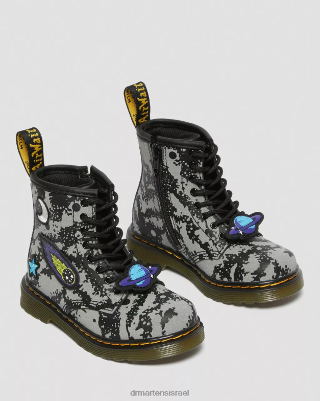 מגפי שרוכים מחזירי אור לפעוט 1460 space Dr. Martens הידרו שחור ואפור הַנעָלָה N8BB8413