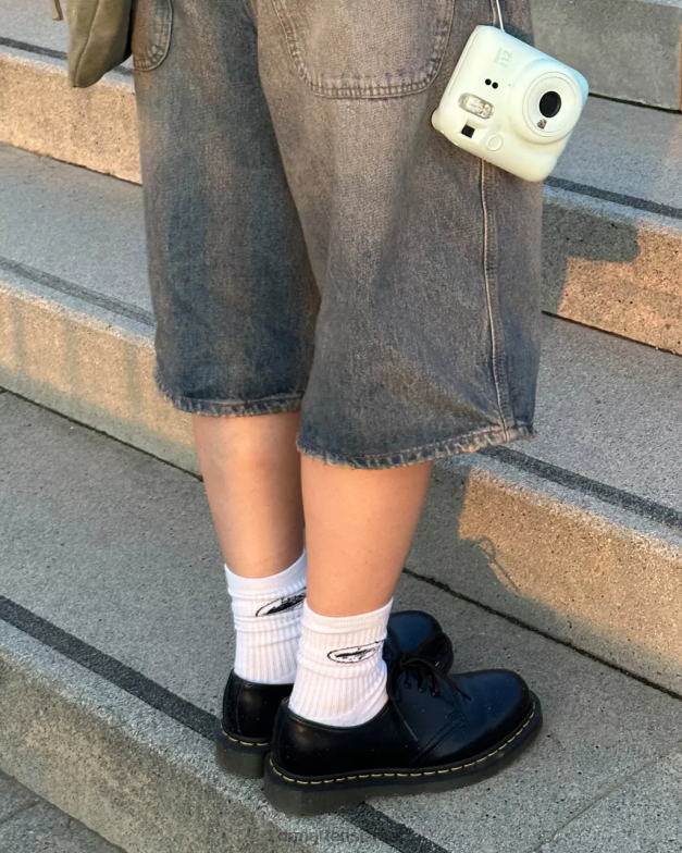 נעלי אוקספורד מעור חלק 1461 Dr. Martens שחור חלק הַנעָלָה N8BB8279