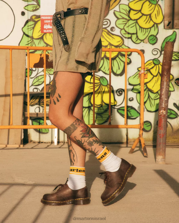 נעלי אוקספורד מעור סוס מטורף 1461 Dr. Martens סוס חום מטורף הַנעָלָה N8BB8284