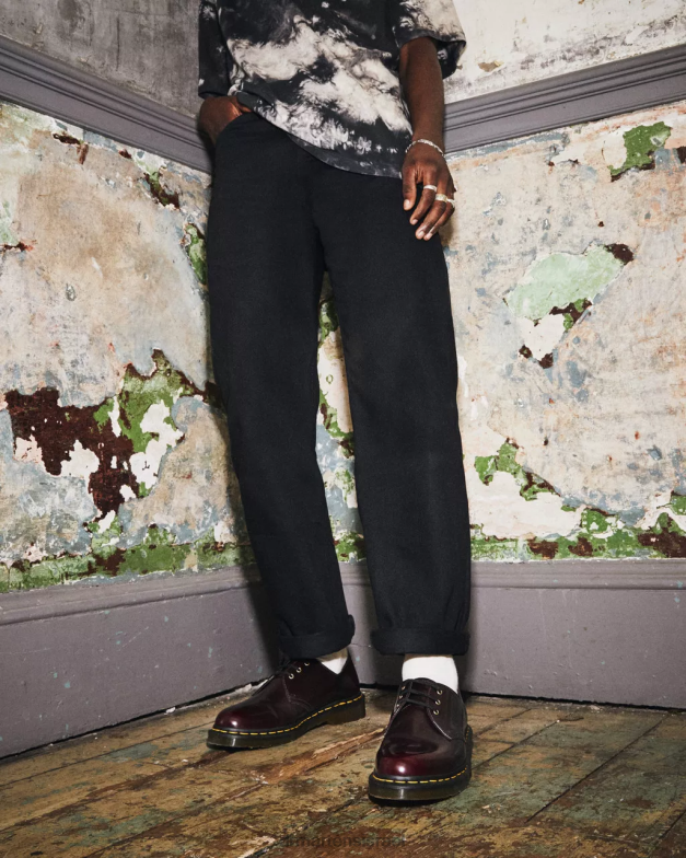 נעלי אוקספורד טבעוניות 1461 Dr. Martens דובדבן אדום אוקספורד לשפשף הַנעָלָה N8BB8311