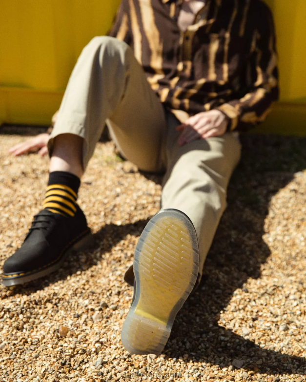 נעלי אוקספורד מעור 1461 ice ii buttersoft Dr. Martens black buttersoft wp הַנעָלָה N8BB8327