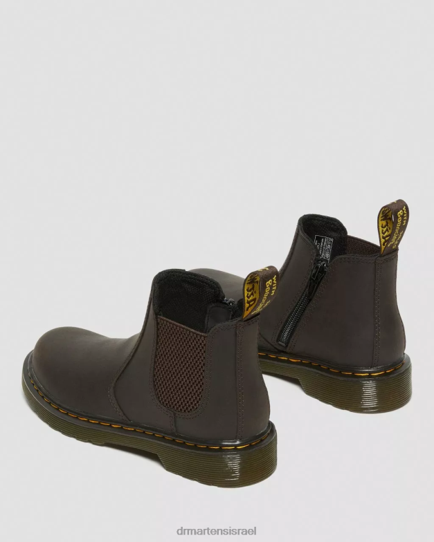 מגפי צ'לסי מעור ג'וניור 2976 wildhorse Dr. Martens סוס בר בגוון חום כהה הַנעָלָה N8BB8431