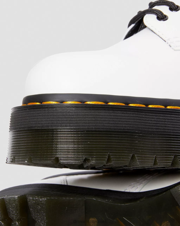 נעלי קז'ואל מעור 8053 פלטפורמה Dr. Martens לבן מלוטש חלק הַנעָלָה N8BB8231