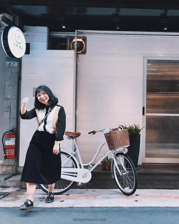 פולי עור חלק מרי ג'ינס Dr. Martens שחור חלק הַנעָלָה N8BB8335