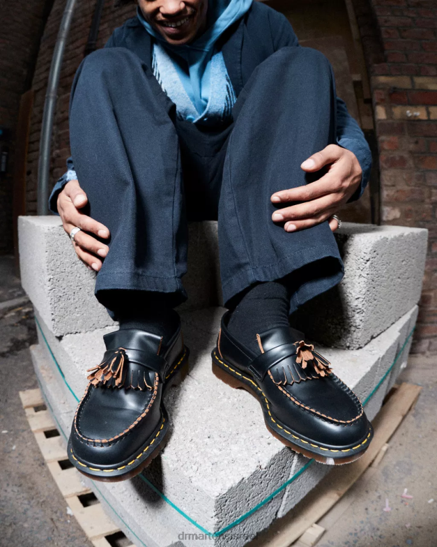 אדריאן תוצרת אנגליה נעלי ציפורניים מעור וינטג' Dr. Martens קווילון שחור הַנעָלָה N8BB8372