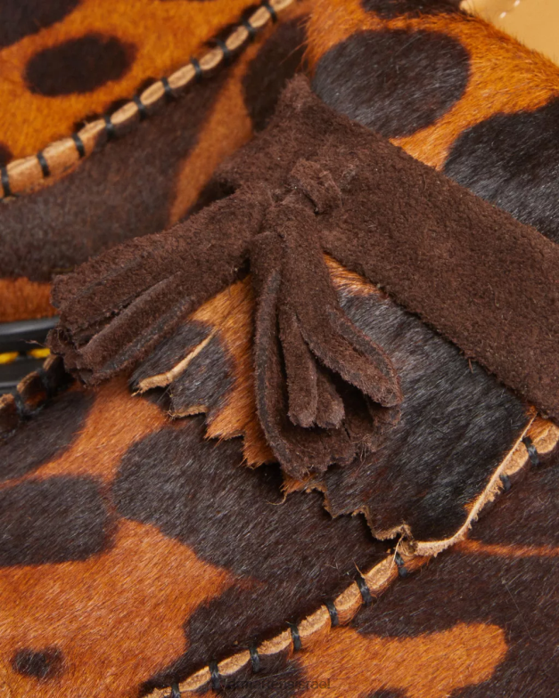 אדריאן עשוי שיער באנגליה על נעלי גדילים Dr. Martens אוצלוט ושיער חום כהה הַנעָלָה N8BB8382