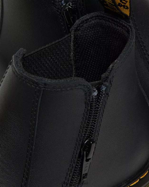 Youth 2976 softy t עור מגפי צ'לסי Dr. Martens שחור softy t הַנעָלָה N8BB8459