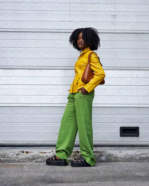 סנדלי רצועת פלטפורמת עור הידרו של blaire Dr. Martens הידרו שחור הַנעָלָה N8BB8246