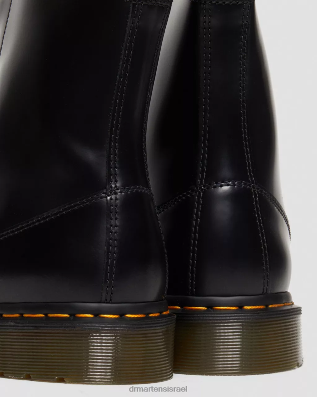 מגפיים חלקים של cabbott Dr. Martens שחור מלוטש חלק הַנעָלָה N8BB8387