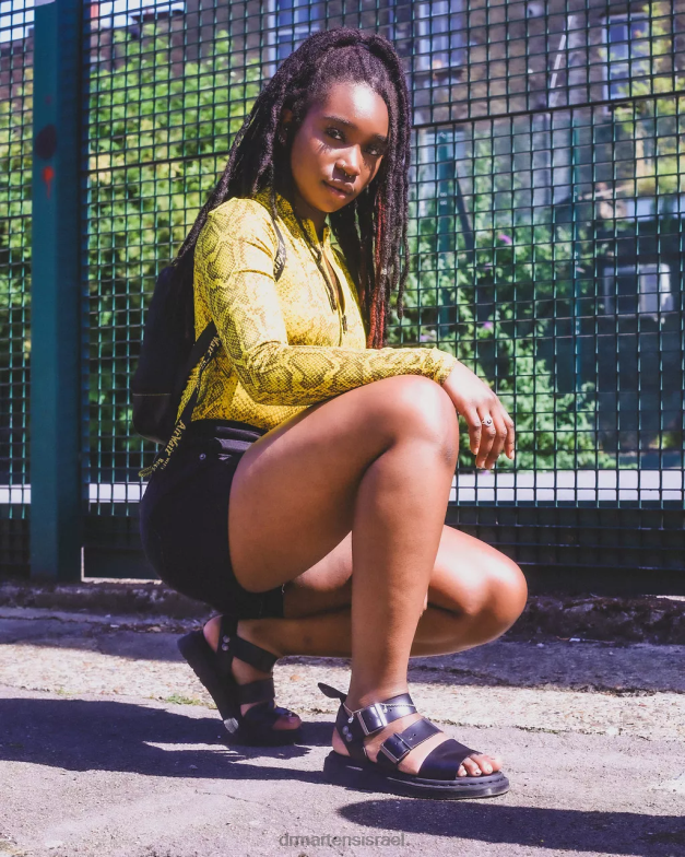 סנדלי גלדיאטור מעור gryphon brando Dr. Martens ברנדו שחור הַנעָלָה N8BB8348