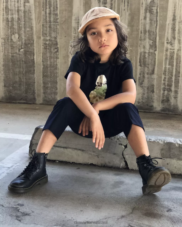 מגפי שרוכים מעור junior 1460 softy t Dr. Martens שחור softy t הַנעָלָה N8BB8424