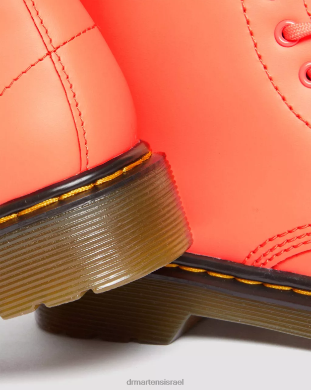 מגפי שרוכים מעור junior 1460 softy t Dr. Martens קורל softy t הַנעָלָה N8BB8445