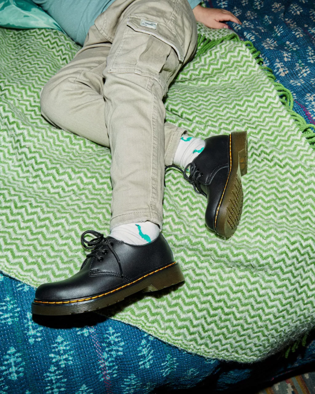 נעלי עור junior 1461 softy t Dr. Martens שחור softy t הַנעָלָה N8BB8427