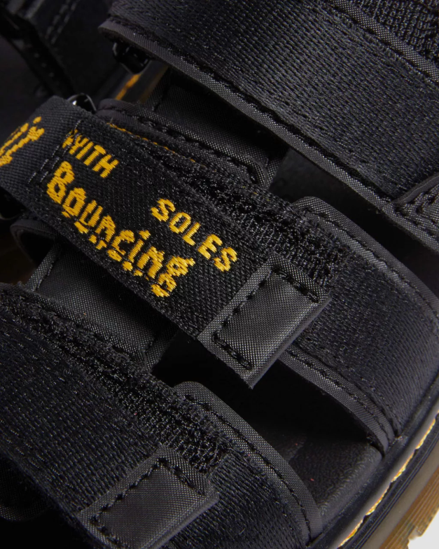 סנדלי קז'ואל של junior callan Dr. Martens שחור קשיח במיוחד וגומי הַנעָלָה N8BB8450