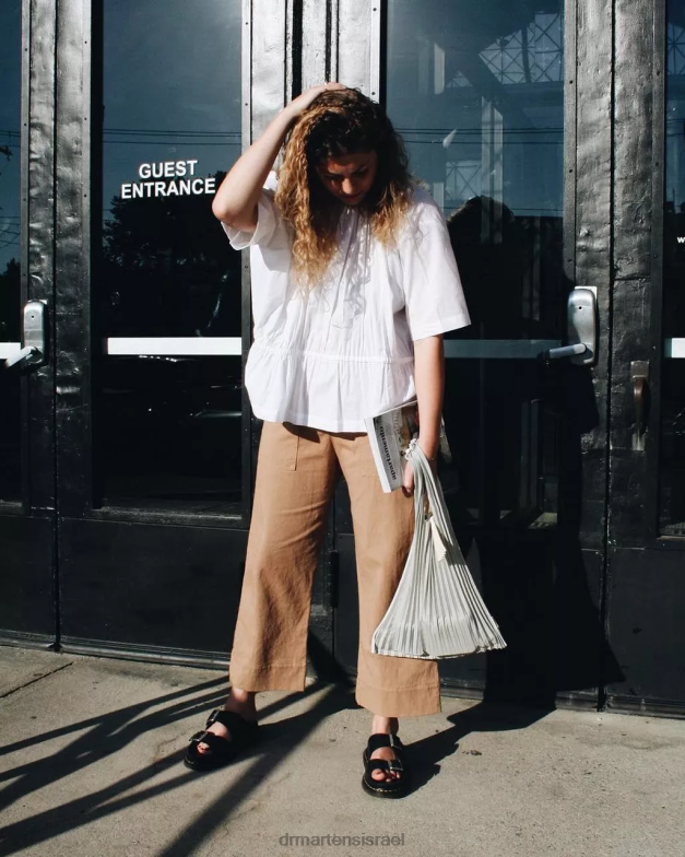 סנדלי החלקה עם אבזם עור myles brando Dr. Martens ברנדו שחור הַנעָלָה N8BB8251