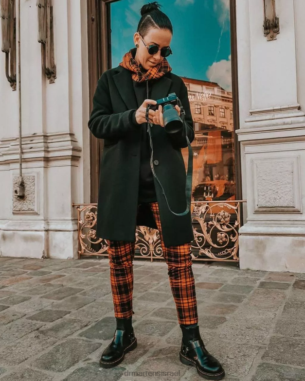 מגפי אבזם מעור חלק של wincox Dr. Martens שחור מלוטש חלק הַנעָלָה N8BB8134