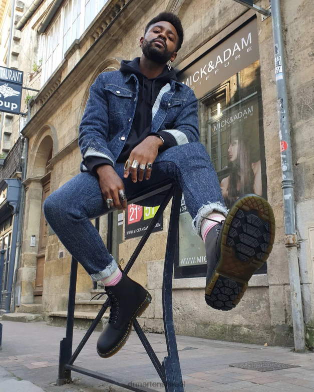 מגפי שרוכים של wintergrip 1460 dm Dr. Martens מפלסת שלג שחורה הַנעָלָה N8BB887